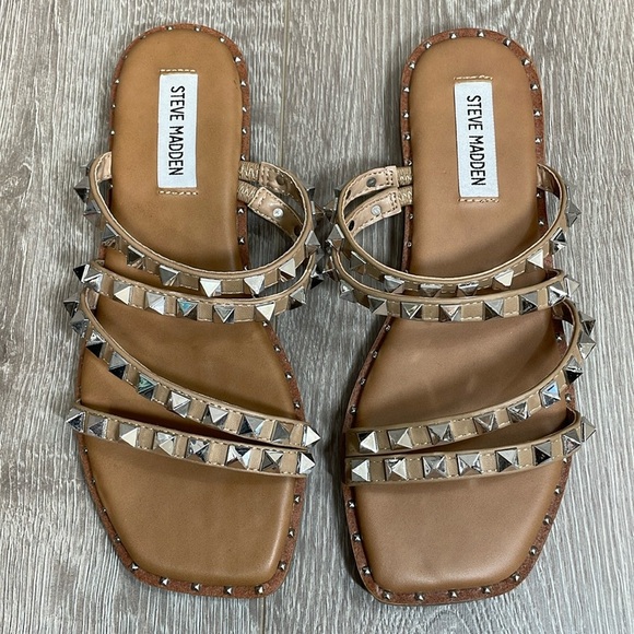NWT Steve Madden Skyler Studded Strappy Sandals Slip On Flats 6.5 - Picture 1 of 12